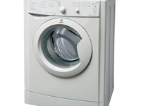 Стиральная машина  Indesit IWSB 5085  - внешний вид модели.